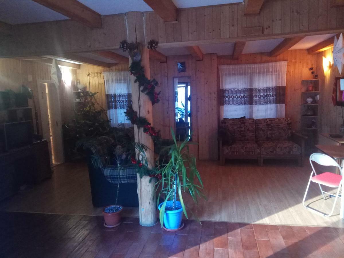 ホテル Casa Alexandru アズガ エクステリア 写真